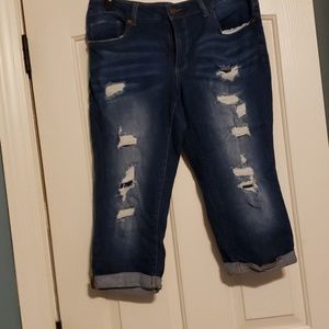 Women's size 16 capris